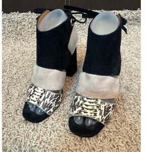 Coach Minetta Block Heel Sandals Mixed Suede Snake Print Tie Ankle 6.5B